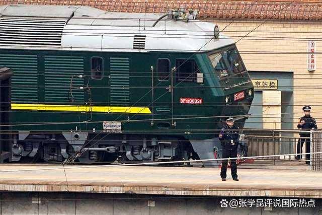 普京抵达第一站<strong></p>
<p>钱包app官方下载</strong>，金正恩随后就到，中方给2人准备的位置十分特殊