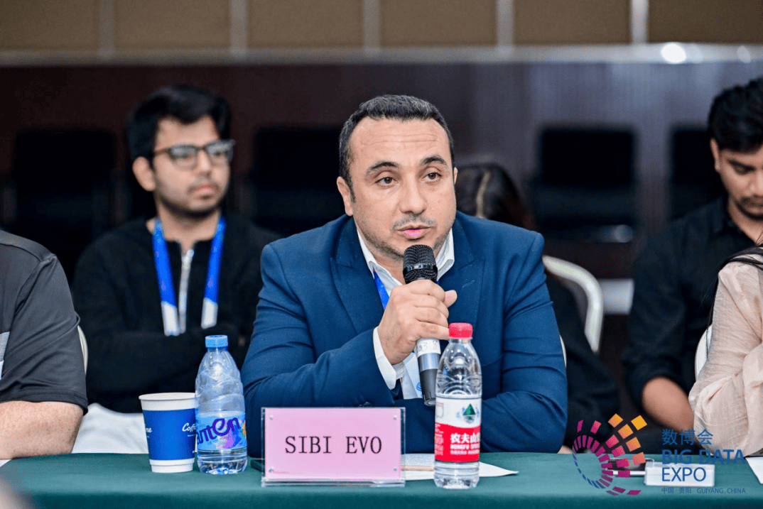 2025数博会“数字丝绸之路”供需对接交流活动举行