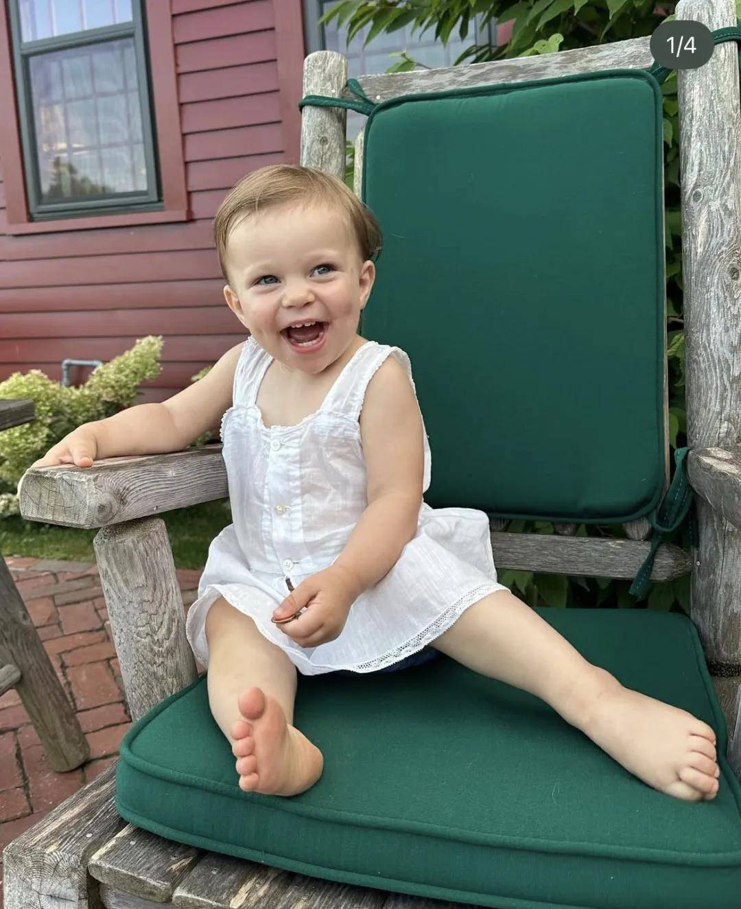 年近四十<strong></p>
<p>tp钱包下载</strong>，二孩妈妈，不骨感不时髦，却成了女魔头接班人