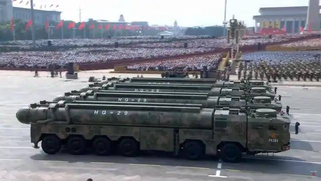 100式坦克<strong></p>
<p>tp钱包下载</strong>？红旗-29？东风-61？九三阅兵都有哪些亮点？