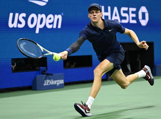 再这样下去<strong></p>
<p>tp钱包安卓版</strong>，辛纳打阿尔卡拉斯都快成审美疲劳了？