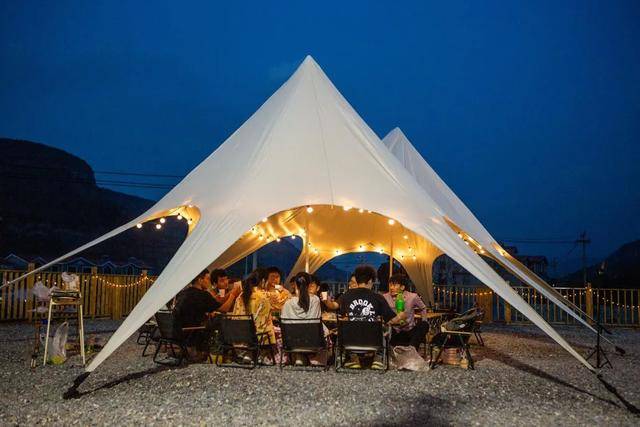 “小甜水”扎堆<strong></p>
<p>tp钱包安卓版</strong>,五粮液们盯上了年轻人