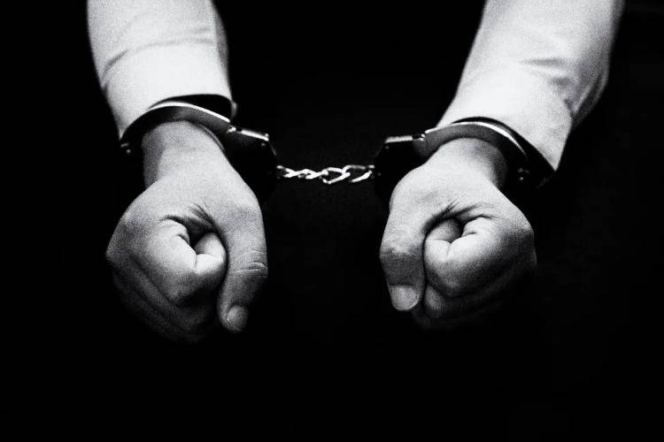 90后博士考公入职1个月，就因故意泄露国家秘密被抓