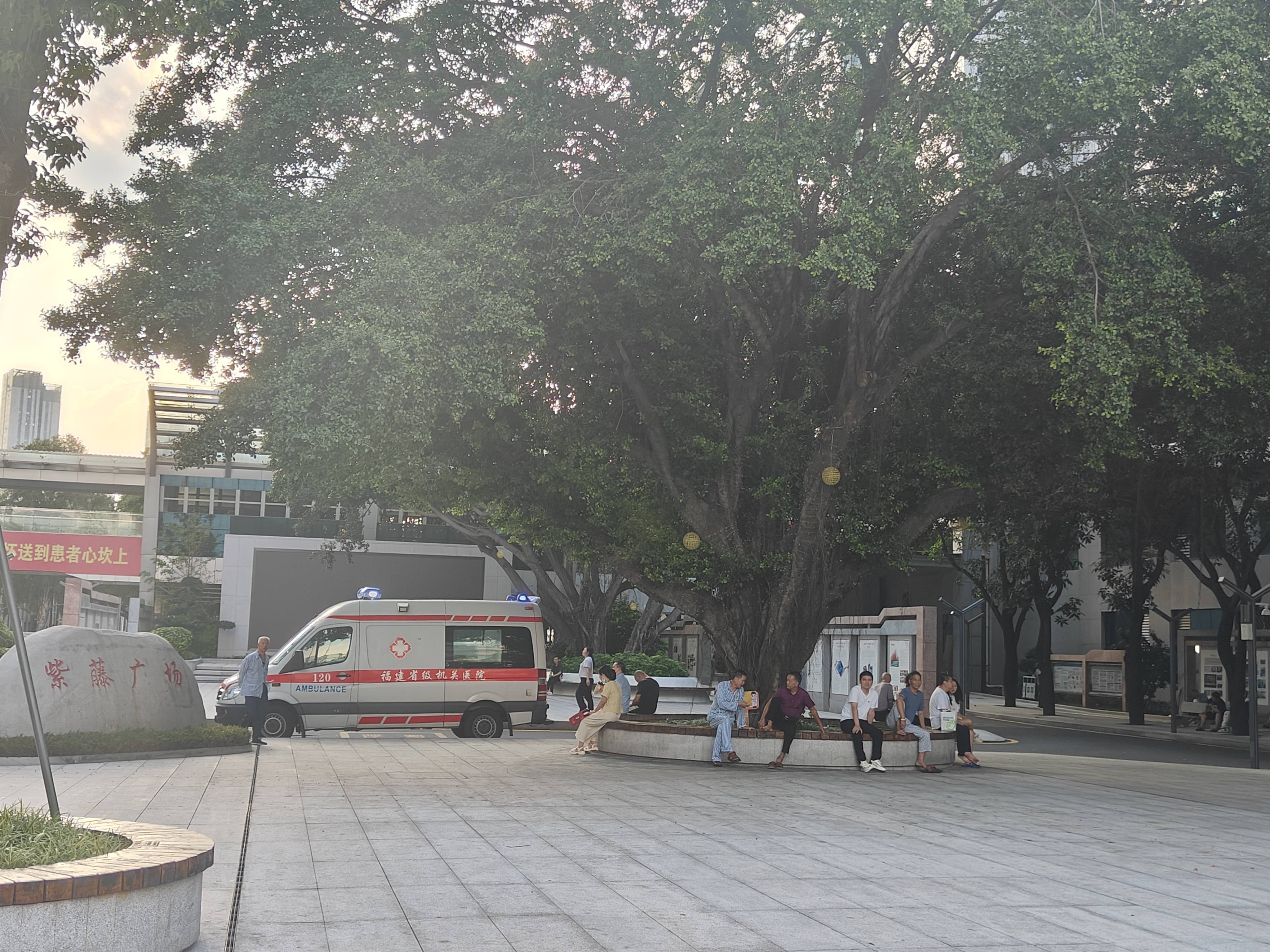 探访“最快女护士”医院：本人正常值夜班<strong></p>
<p>tp钱包官网</strong>，感谢领导和同事