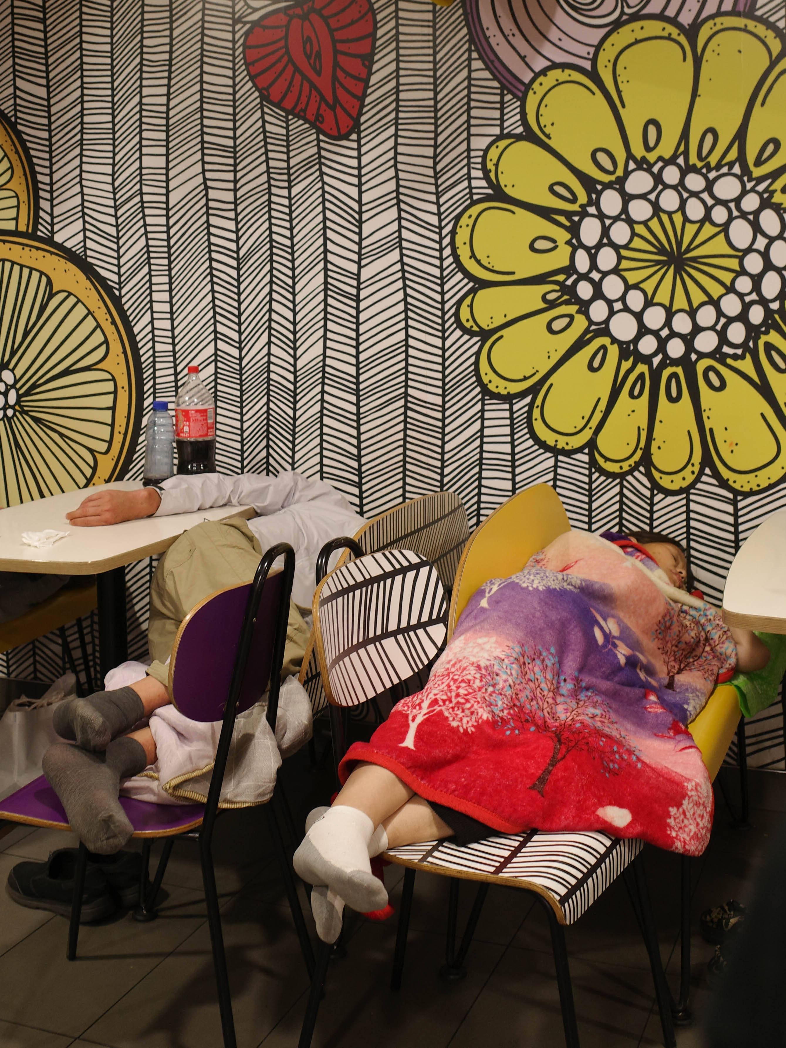 麦当劳夜宿者:老人占六成<strong></p>
<p>tp钱包是正规平台</strong>,各有心酸事