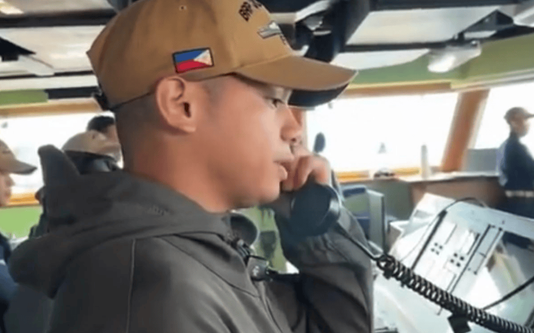 菲军主力舰刚出门<strong></p>
<p>tp钱包安卓版官方下载</strong>，054A就堵在南海大门，美日军舰不敢靠近半步