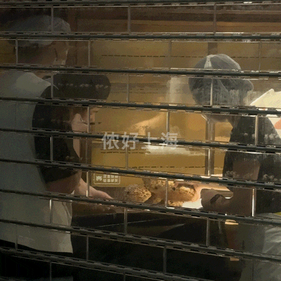 看着心疼<strong></p>
<p>tp钱包安卓版官方下载</strong>！上海网红店将没卖掉的面包整框扔了？网友吵翻