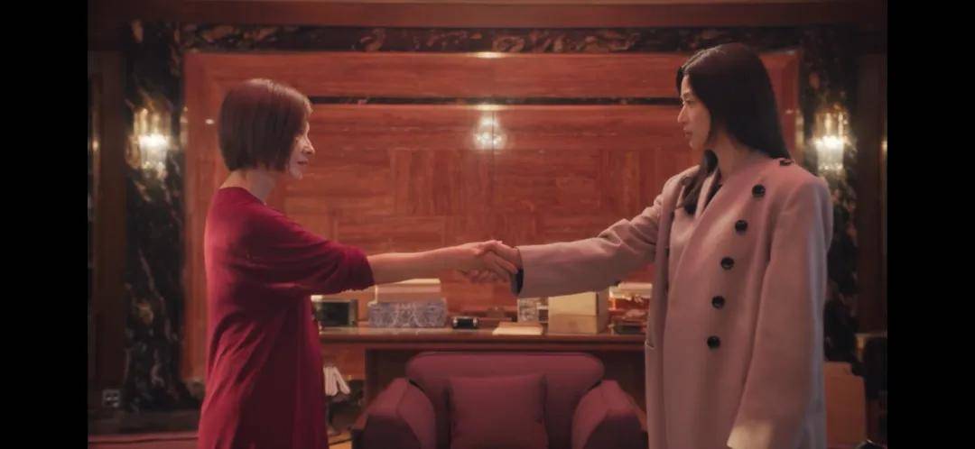 44岁要去“竞选总统”的全智贤<strong></p>
<p>tp钱包安卓版官方下载</strong>，穿衣风格都变了！