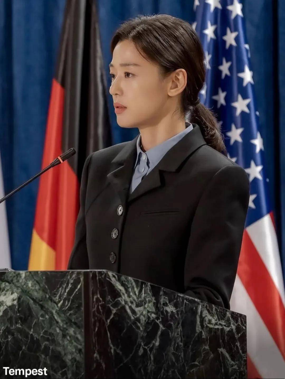 44岁要去“竞选总统”的全智贤<strong></p>
<p>tp钱包安卓版官方下载</strong>，穿衣风格都变了！