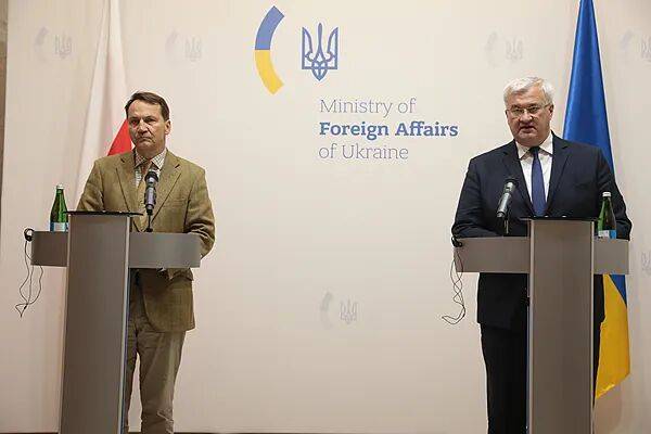 俄媒称无人机事件是做局<strong></p>
<p>tp钱包安卓版官方下载</strong>，波兰同意北约驻军，德法荷等国派战机和“爱国者”导弹