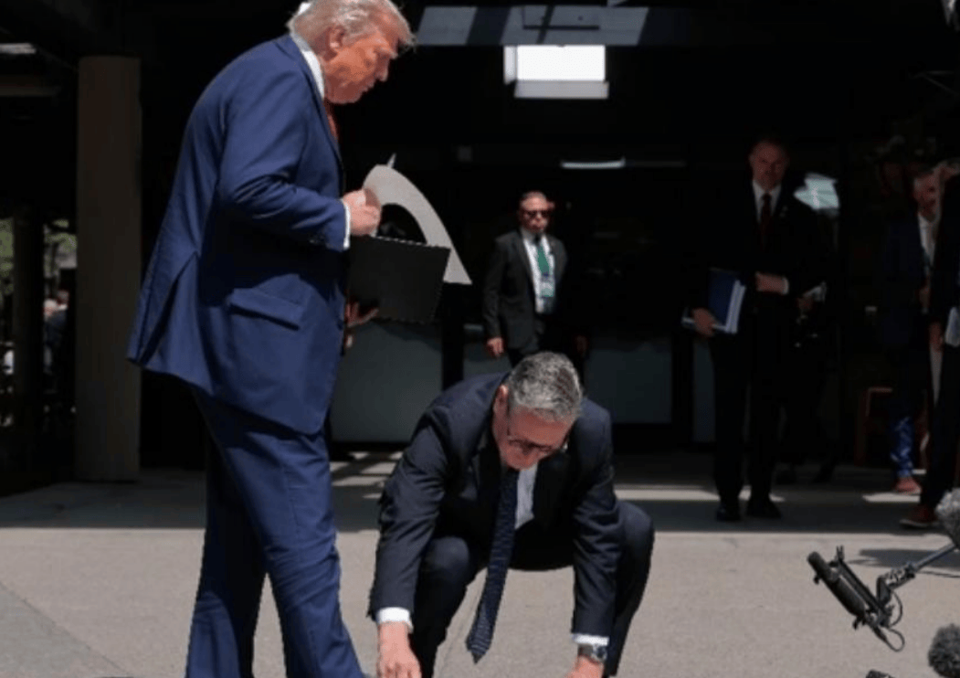 特朗普万万不会想到<strong></p>
<p>tp钱包官方网站</strong>，他冒着生命危险访英，斯塔默却还给了他一巴掌