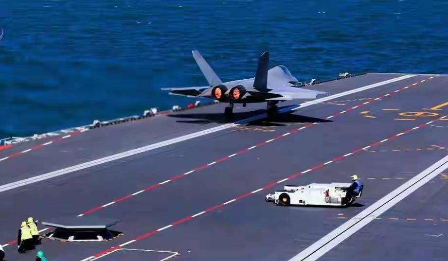 福建舰喜讯频传<strong></p>
<p>tp钱包app下载安装</strong>，空警600成功弹射起飞，歼35战机首次登舰亮相