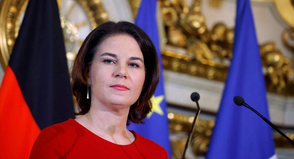 曾经对华强硬的鹰派<strong></p>
<p>trx</strong>，如今转身一变成联大主席，对着全世界冷嘲热讽