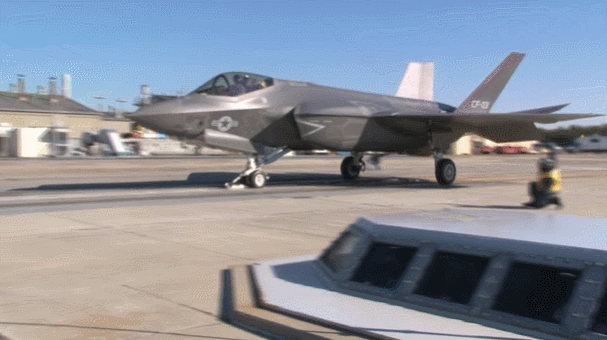 美国成了笑话：歼-35成人类首款电磁弹射五代机<strong></p>
<p>trx</strong>，美军在干啥？