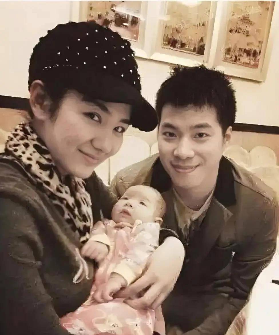 罗霖被家暴17年<strong></p>
<p>TRX币</strong>，蓝洁瑛遭性侵暴力还被围观！女明星的暴力事件还有很多