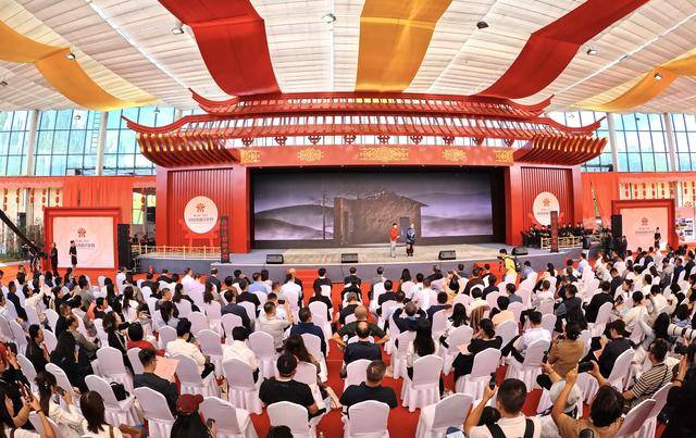 第九届中国戏曲文化周开幕<strong></p>
<p>TRX币</strong>，北京园博园化身戏曲百花园