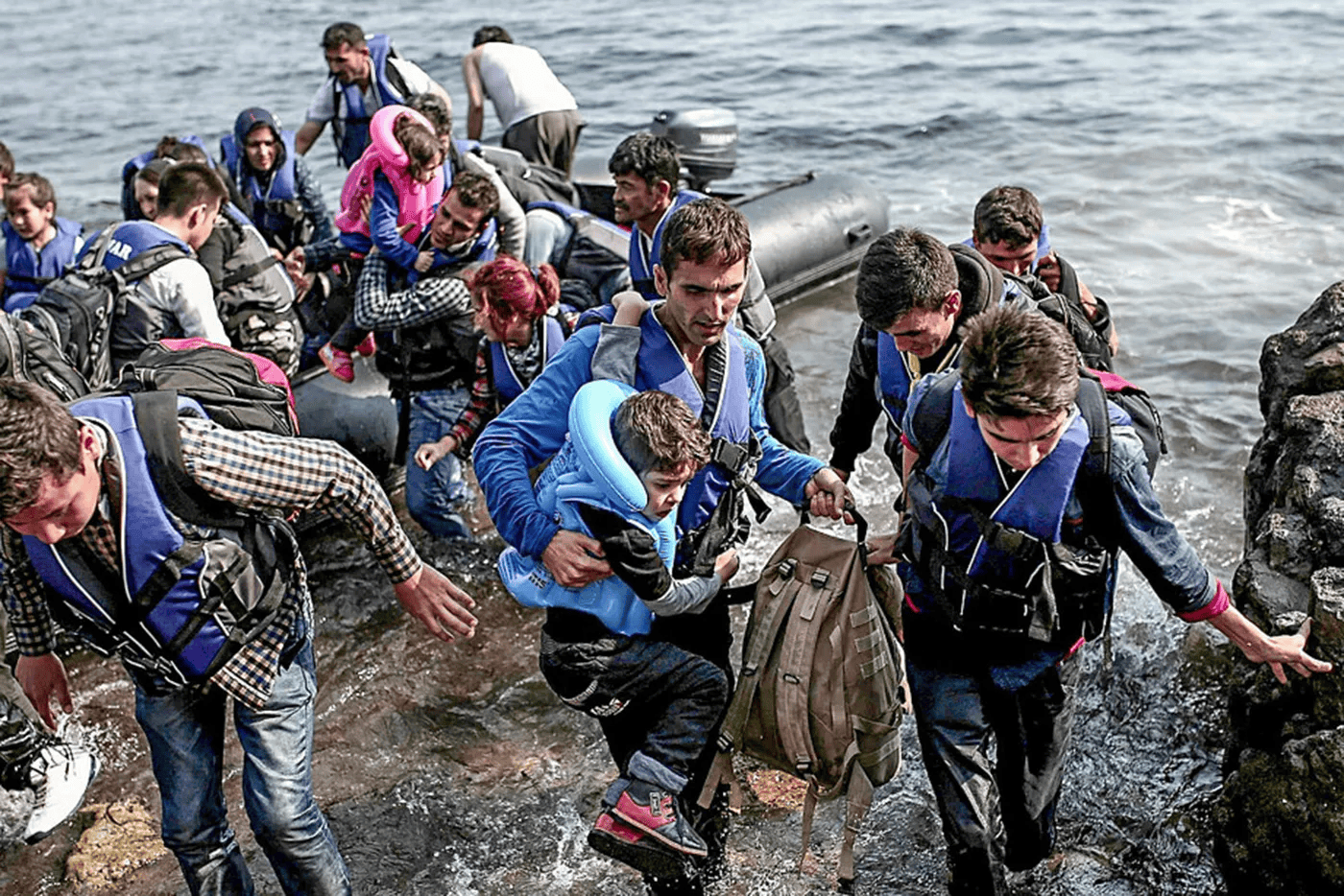 阿萨德倒台十个月 上百万难民返回叙利亚