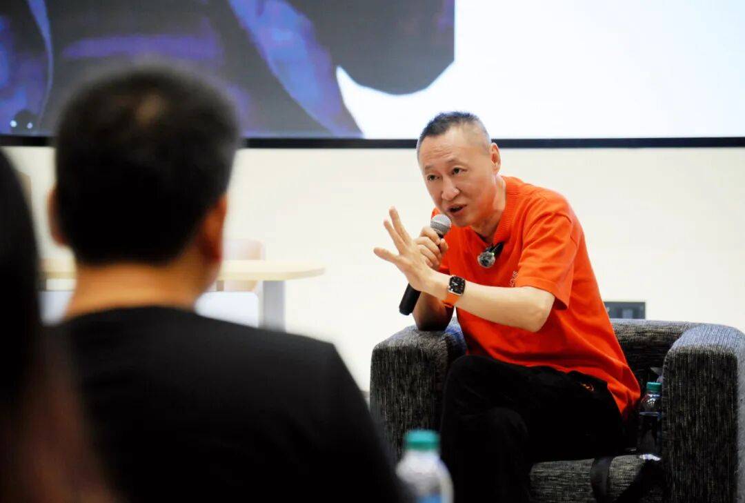 和影视大咖面对面<strong></p>
<p>usdt价格今日行情</strong>！网友：又是“别人家”的学校