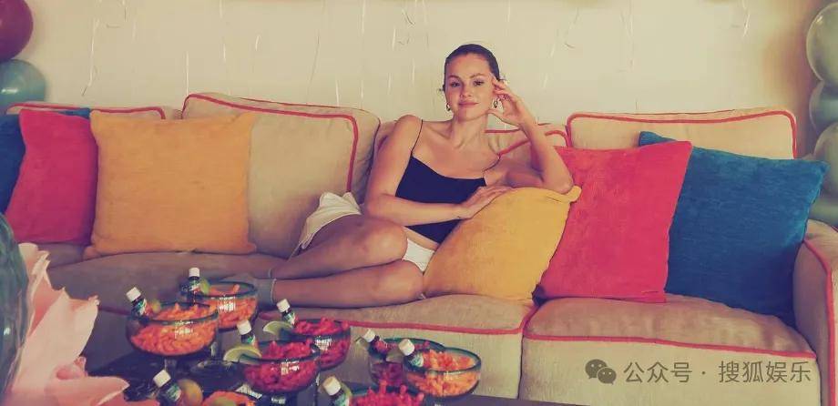 无意还是戏精？她办婚礼<strong></p>
<p>usdt价格今日行情</strong>，分手多年的他隔空说“我愿意”？