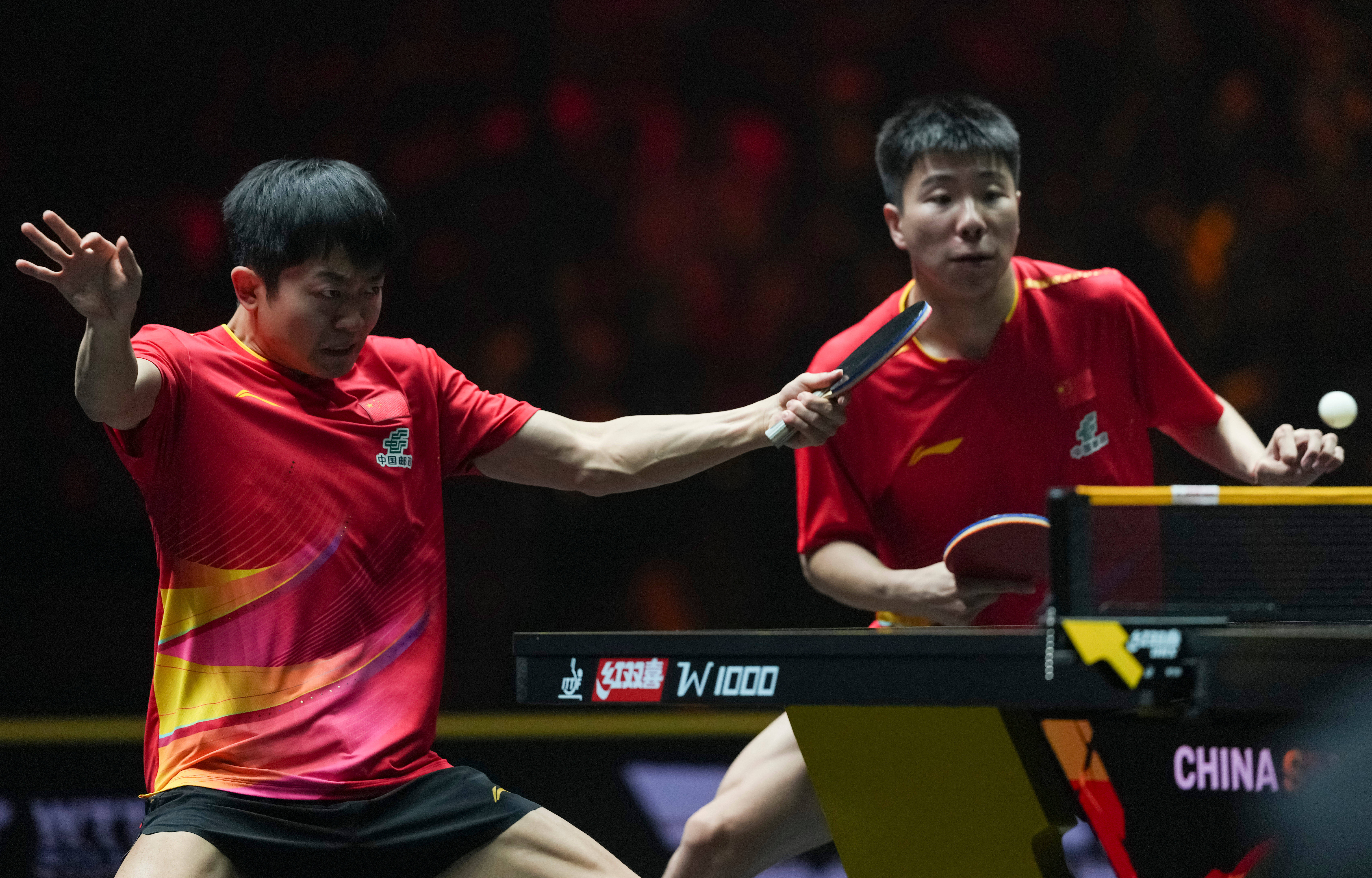 （体育）乒乓球——WTT中国大满贯赛：林诗栋/王楚钦晋级男双四强