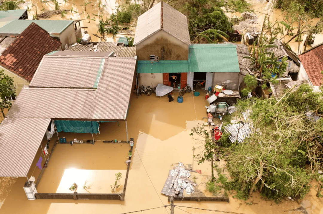 台风“博罗依”在越南造成34人死亡