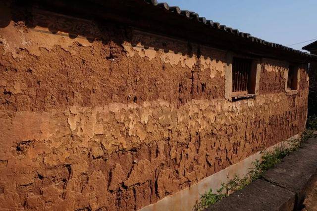 没人住的房子<strong></p>
<p>usdt钱包</strong>,为什么会“老”得特别快?