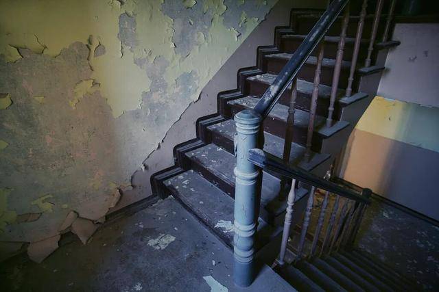 没人住的房子<strong></p>
<p>usdt钱包</strong>,为什么会“老”得特别快?