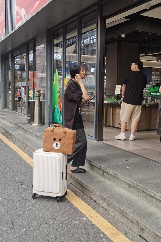 3900美元<strong></p>
<p>usdt钱包</strong>，金价再突破！黄金周深圳“旅游+淘金”火了