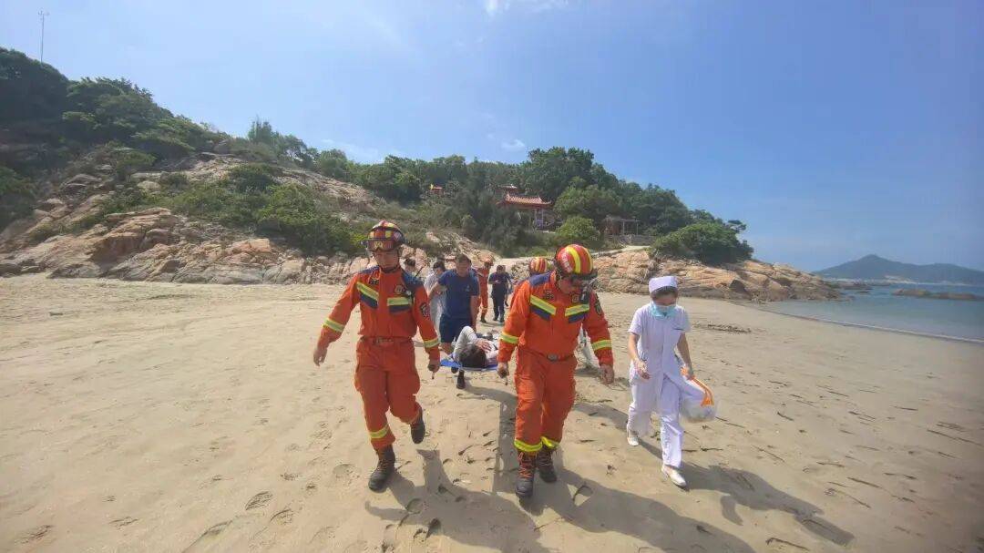 打卡拍照<strong></p>
<p>usdt钱包官方下载</strong>，再美也不能用生命对焦