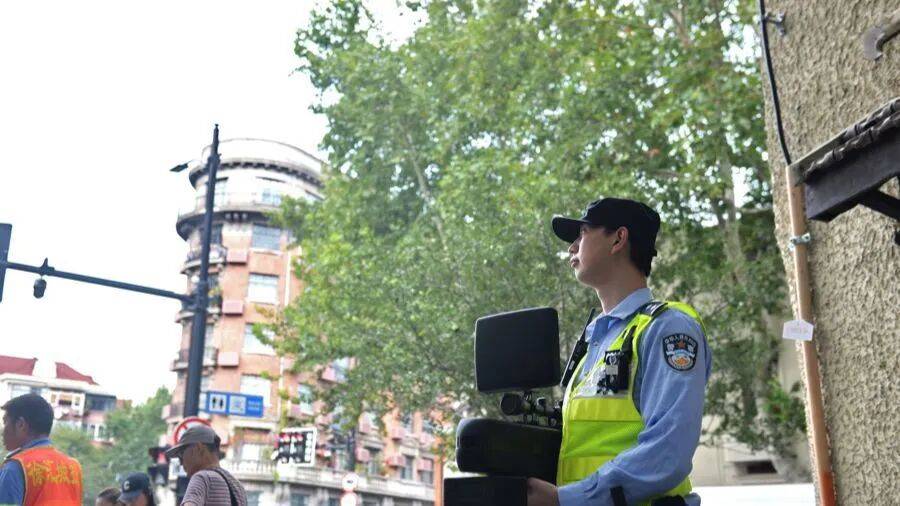 突然群发<strong></p>
<p>usdt汇率</strong>！大批上海市民收到警方短信！全市爆火网红已被锁定...有爸爸因孩子违规被罚款