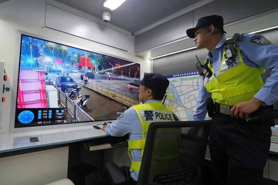 突然群发<strong></p>
<p>usdt汇率</strong>！大批上海市民收到警方短信！全市爆火网红已被锁定...有爸爸因孩子违规被罚款