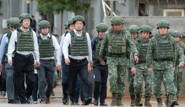 特朗普选定两枚“棋子”<strong></p>
<p>usdt汇率</strong>,会诱导与中国发生“可控的”军事冲突吗?