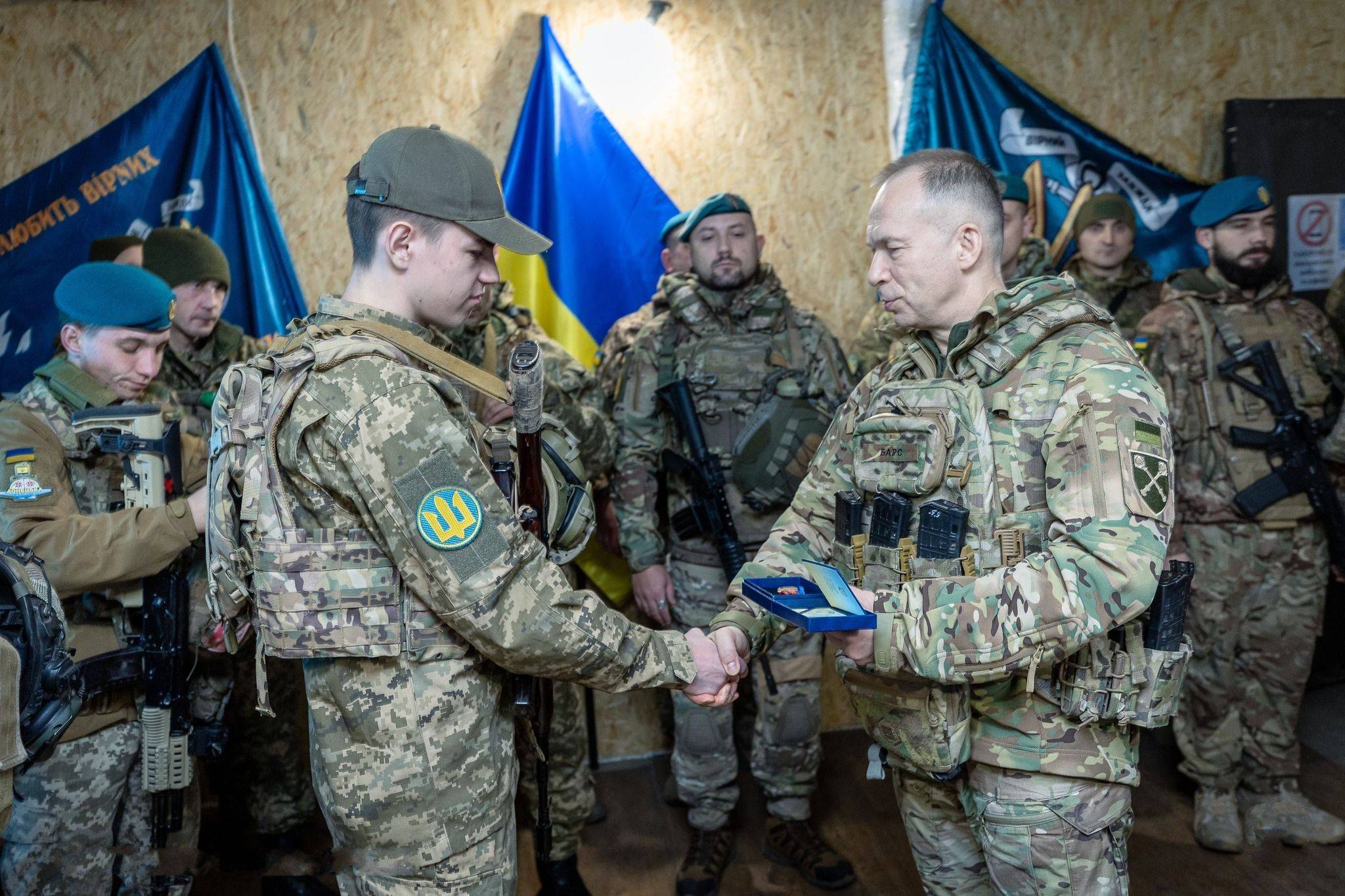 “爱国者”变成废铁<strong></p>
<p>usdt汇率</strong>，乌军开始被俄弹道导弹暴打，突防概率100%