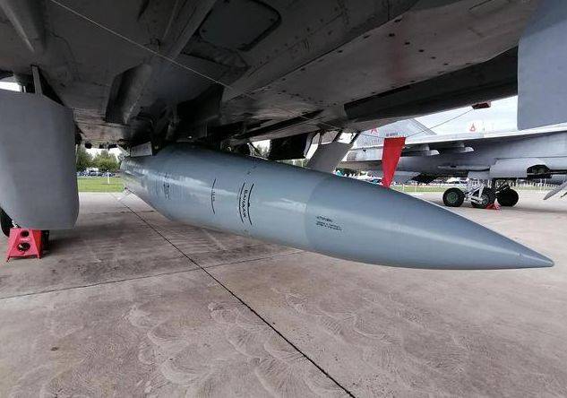 “爱国者”变成废铁<strong></p>
<p>usdt汇率</strong>，乌军开始被俄弹道导弹暴打，突防概率100%