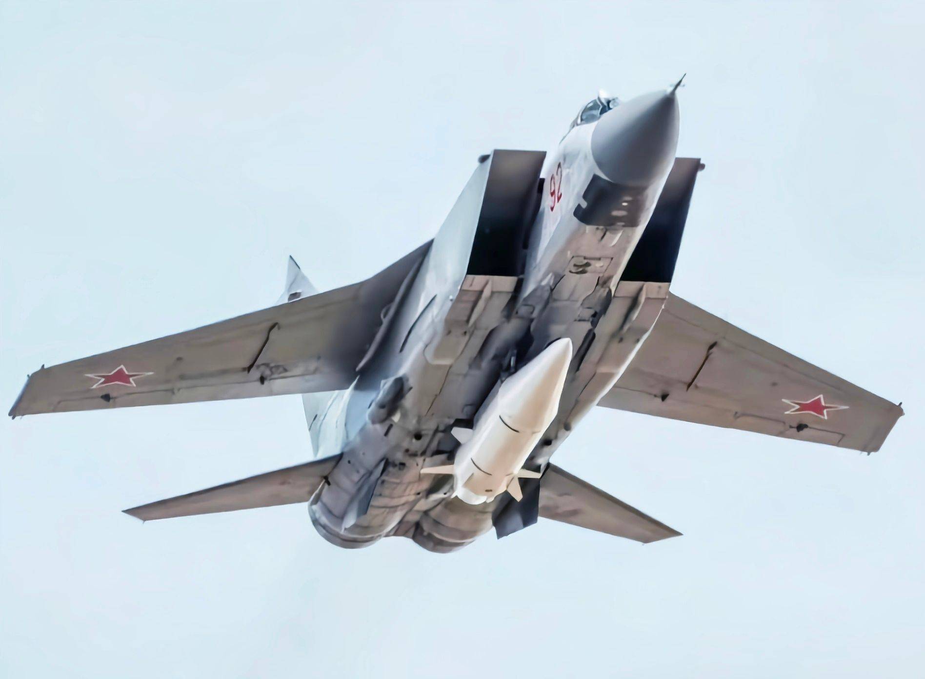 “爱国者”变成废铁<strong></p>
<p>usdt汇率</strong>，乌军开始被俄弹道导弹暴打，突防概率100%