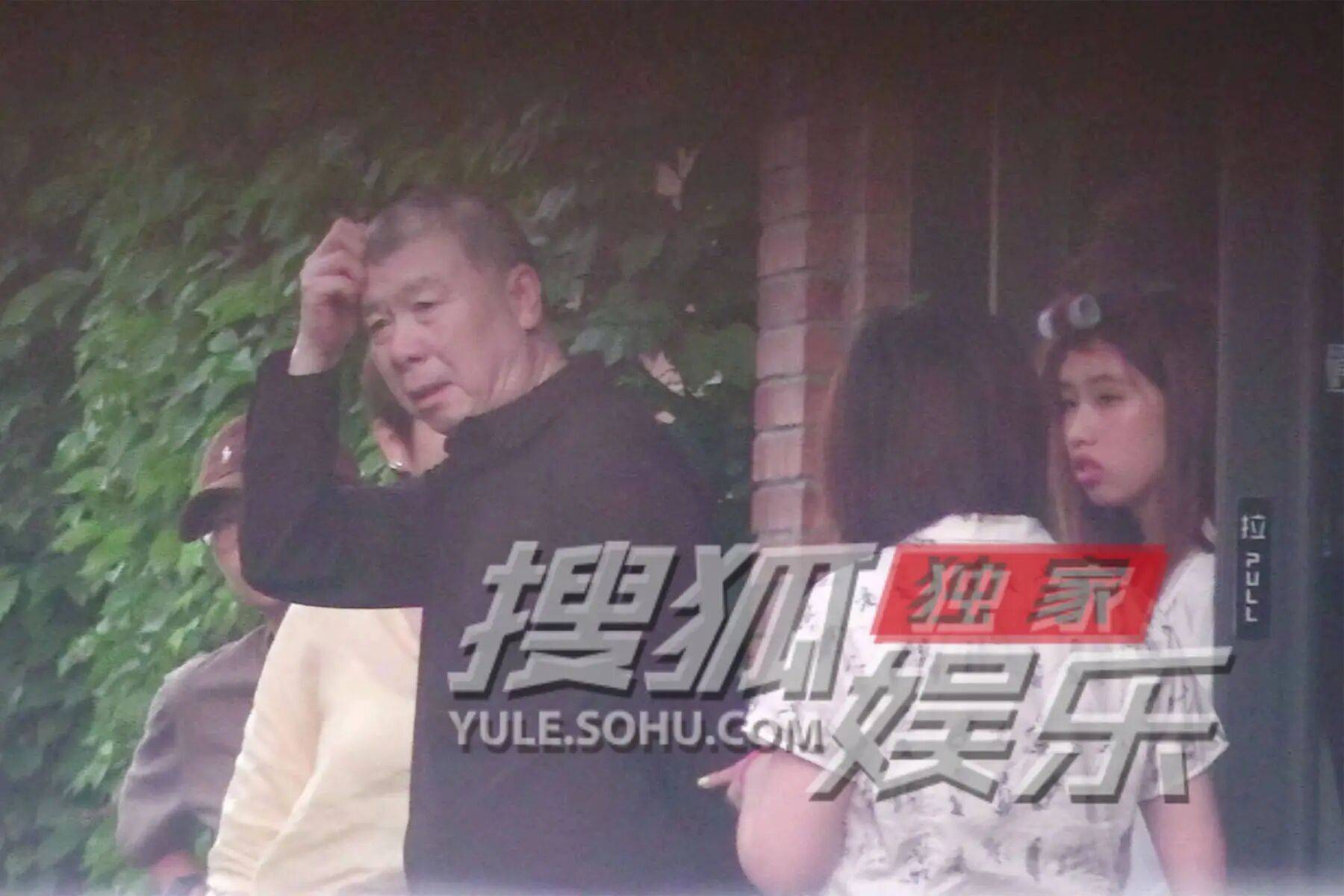 考古|冯小刚带女儿去陈思诚工作室！开个人账号还读影视专业<strong></p>
<p>usdt货币</strong>，她也要“女承父业”吗？