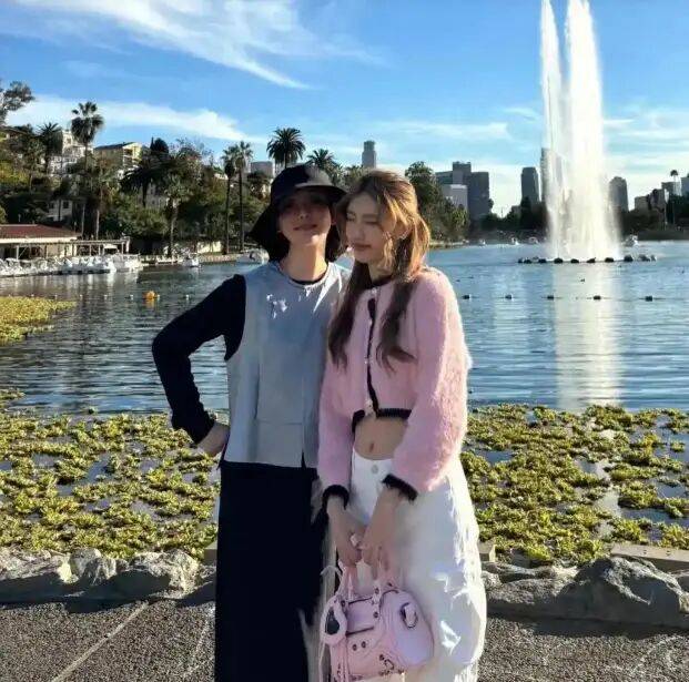 考古|冯小刚带女儿去陈思诚工作室！开个人账号还读影视专业<strong></p>
<p>usdt货币</strong>，她也要“女承父业”吗？