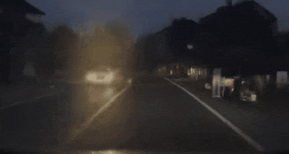 女司机撞到未拴绳的狗<strong></p>
<p>usdt币</strong>，同车男子遭狗主人亲友围殴！警方通报