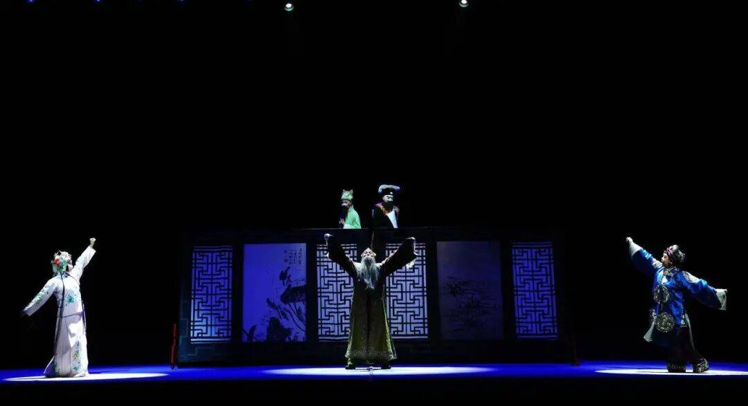 展现云南传统戏曲魅力<strong></p>
<p>usdt今日价格</strong>！玉溪作品《先生好茶》亮相全国舞台