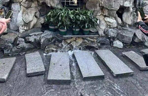 黑虎泉喷得“兽头”都不够用了！济南群泉竞涌<strong></p>
<p>usdt今日价格</strong>，几十年一见