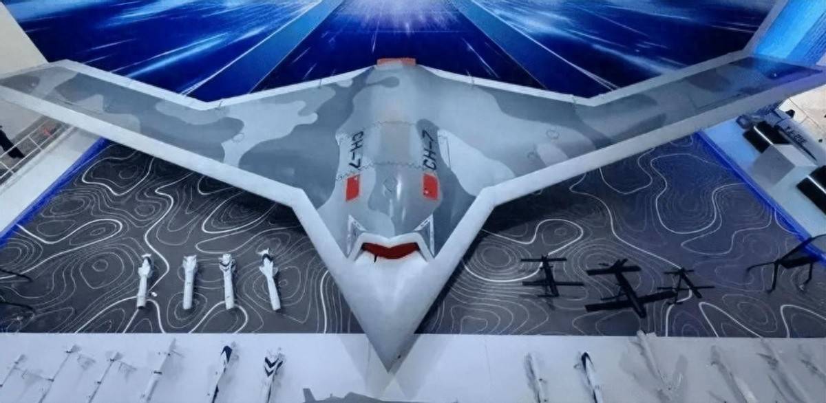 沙特豪掷30亿美元<strong></p>
<p>usdt价格</strong>，购买“彩虹-7”隐身无人机，沙特终于找到自保出路？