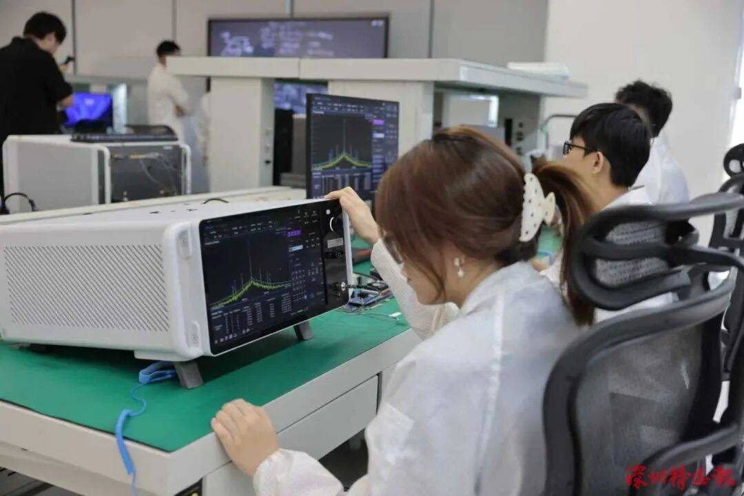 突破封锁<strong></p>
<p>usdt价格</strong>！国产！！可满足3-5nm芯片需求！！！