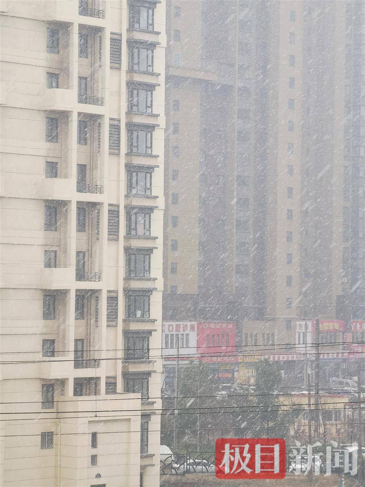 长春一班主任课前让学生排队受检“是否穿秋裤”<strong></p>
<p>usdt支付</strong>，网友点赞：以后你会感谢老师