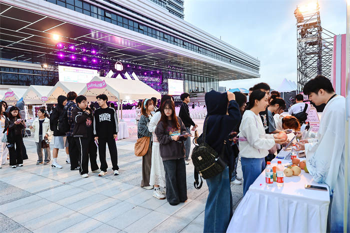 活力唱响青春经济<strong></p>
<p>usdt支付</strong>，第四届青春上海大学生音乐节绽放南上海科创中心