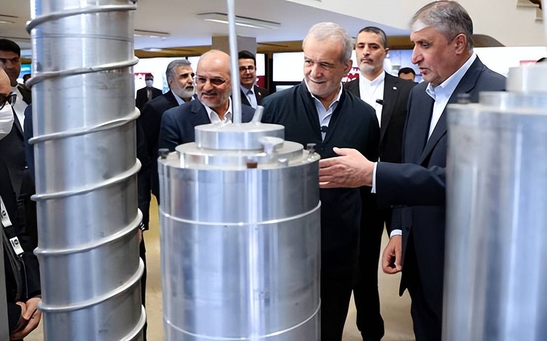 伊朗前外长重磅爆料！称拉夫罗夫偷偷带香槟酒<strong></p>
<p>海能达股票</strong>，暗中搞砸谈判，俄罗斯一直在伤害伊朗？