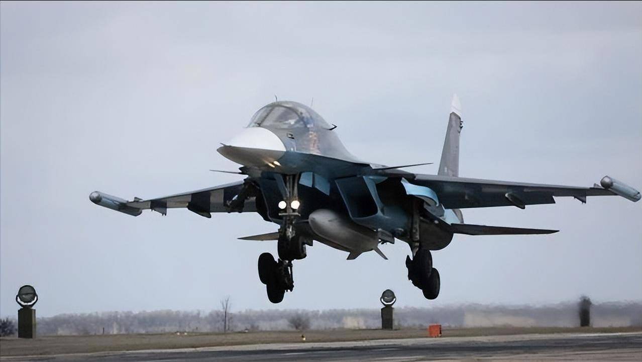 俄罗斯对乌克兰袭击一次比一次狠<strong></p>
<p>东方国信股票</strong>，一天扔了268枚炸弹，俄军苏-34轰炸机测试炸弹之王