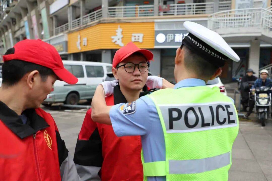 紧急提醒<strong></p>
<p>二三四五股票</strong>！福州全市严查！持续到明年1月！