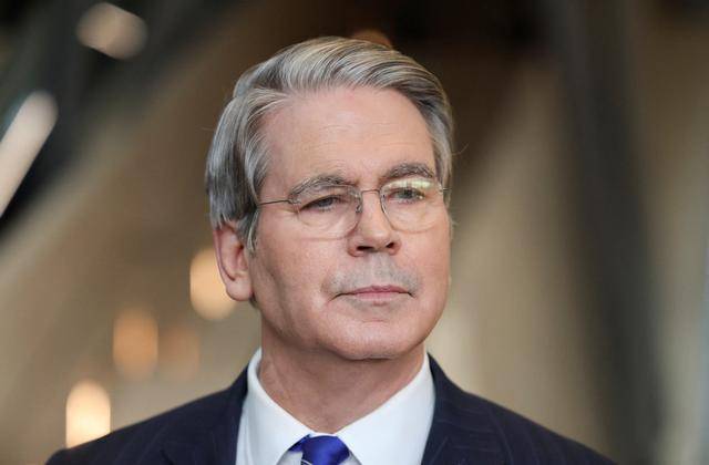 又输给了李成钢<strong></p>
<p>西藏旅游股票</strong>，贝森特承诺：美方不再考虑对华加征100%关税