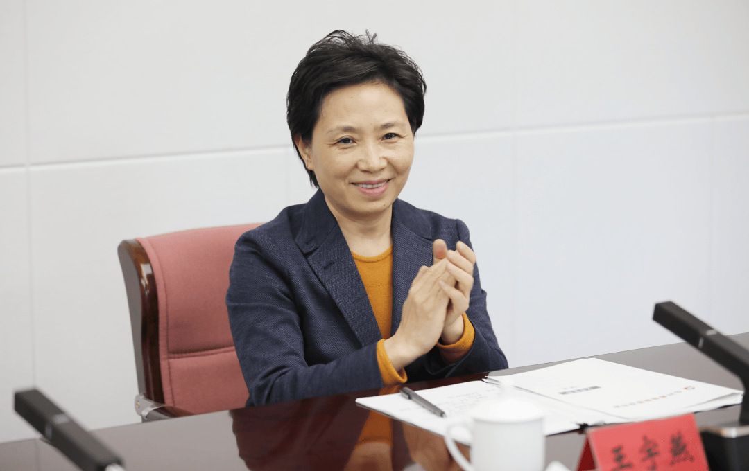 王宇燕<strong></p>
<p>西藏旅游股票</strong>，已任中华全国供销合作总社理事会主任