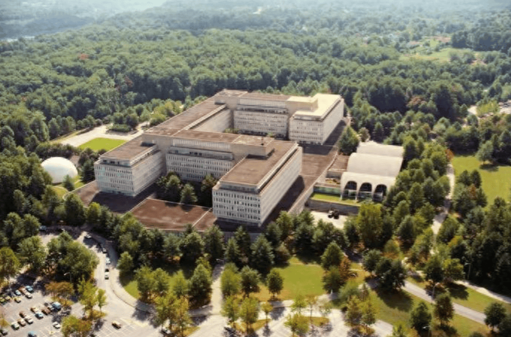 中情局考虑关闭中国中心<strong></p>
<p>西藏旅游股票</strong>，原因令白宫沮丧：美特工遭遇严重失败！